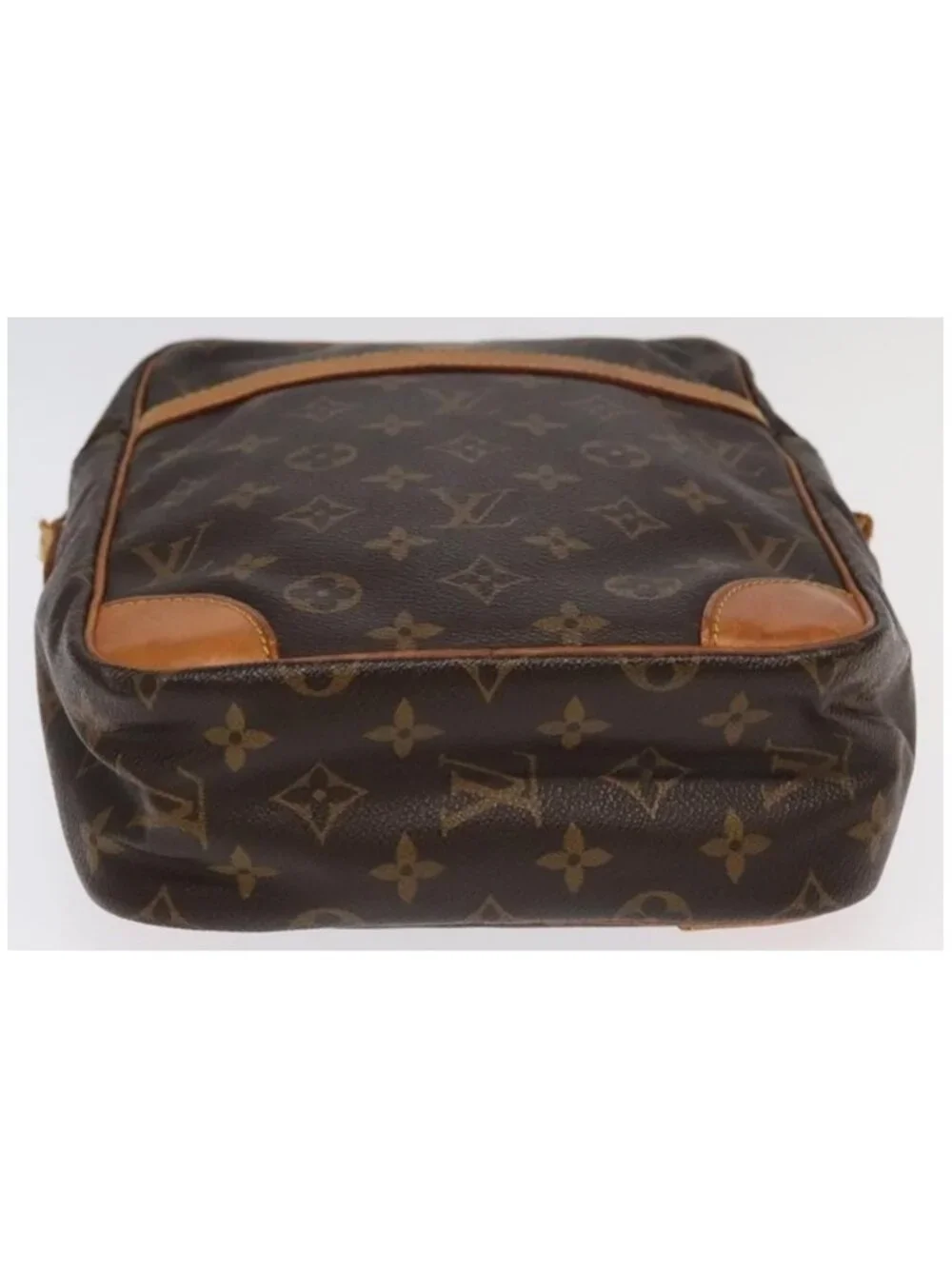 Authentic LOUIS VUITTON Monogram Danube MM Shoulder Bag M45264 LV